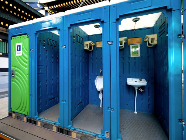 Best Porta potty rental near me  in Buckner, MO